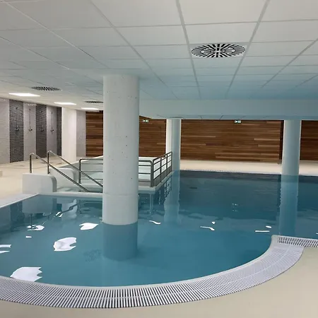 Résidence Le Portillo - Piscine - 2 Pièces Pour 8 Personnes Mae-6143 *